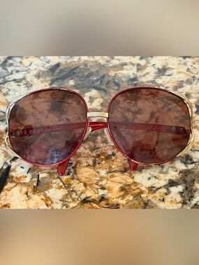 Christian Dior Vintage RX Red Metal Aviator Sunglasses with Gold Bridge